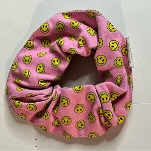 Set of 2 Hair Scrunchies - 1 Towel Scrunchie (Pre-Owned), 1 Reg Scrunchie (New)